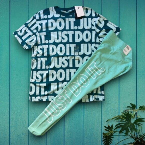 Nike Pants - NWT M 2 piece funky outfit Nike Just Do It T-Shirt Leggings Set womens bundle